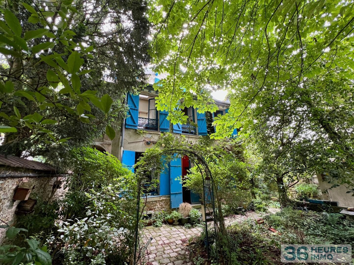 Belle maison ancienne avec terrain de 1400 m2