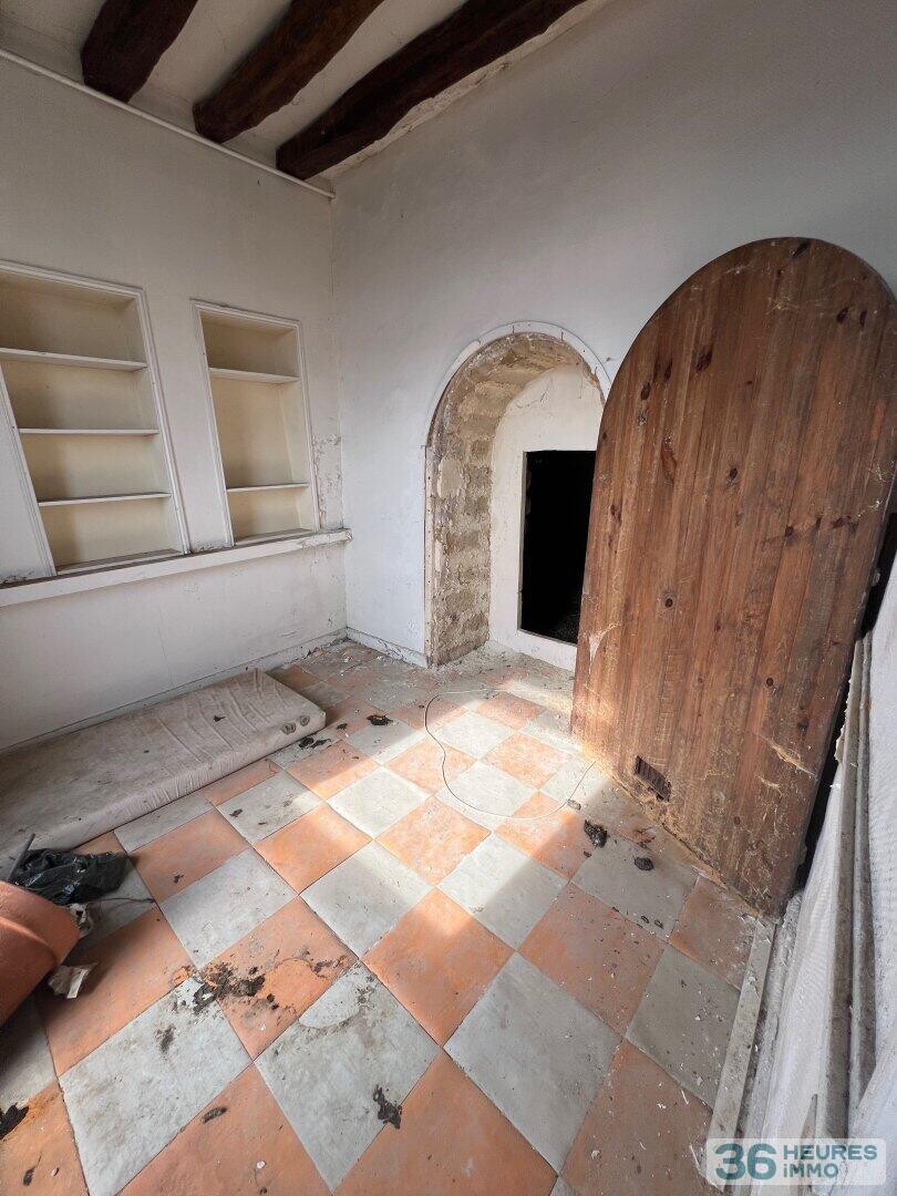 Maison à réhabiliter centre-ville Pontoise - vue imprenable