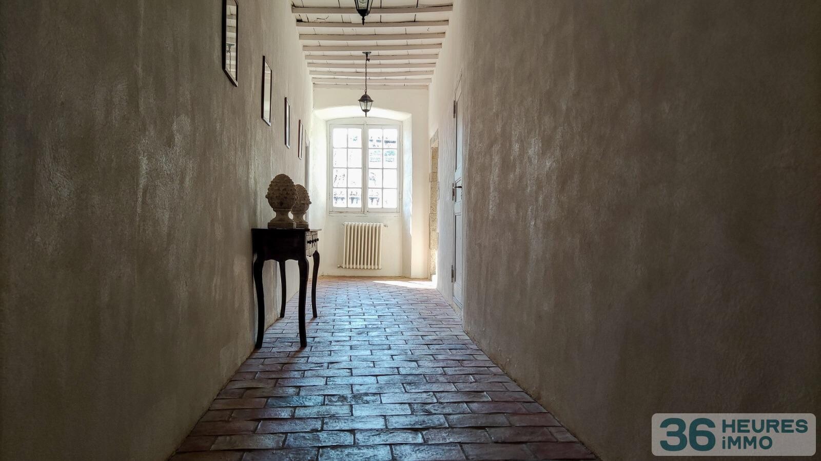 Hôtel particulier au coeur de la citée médiévale de Joyeuse (07)