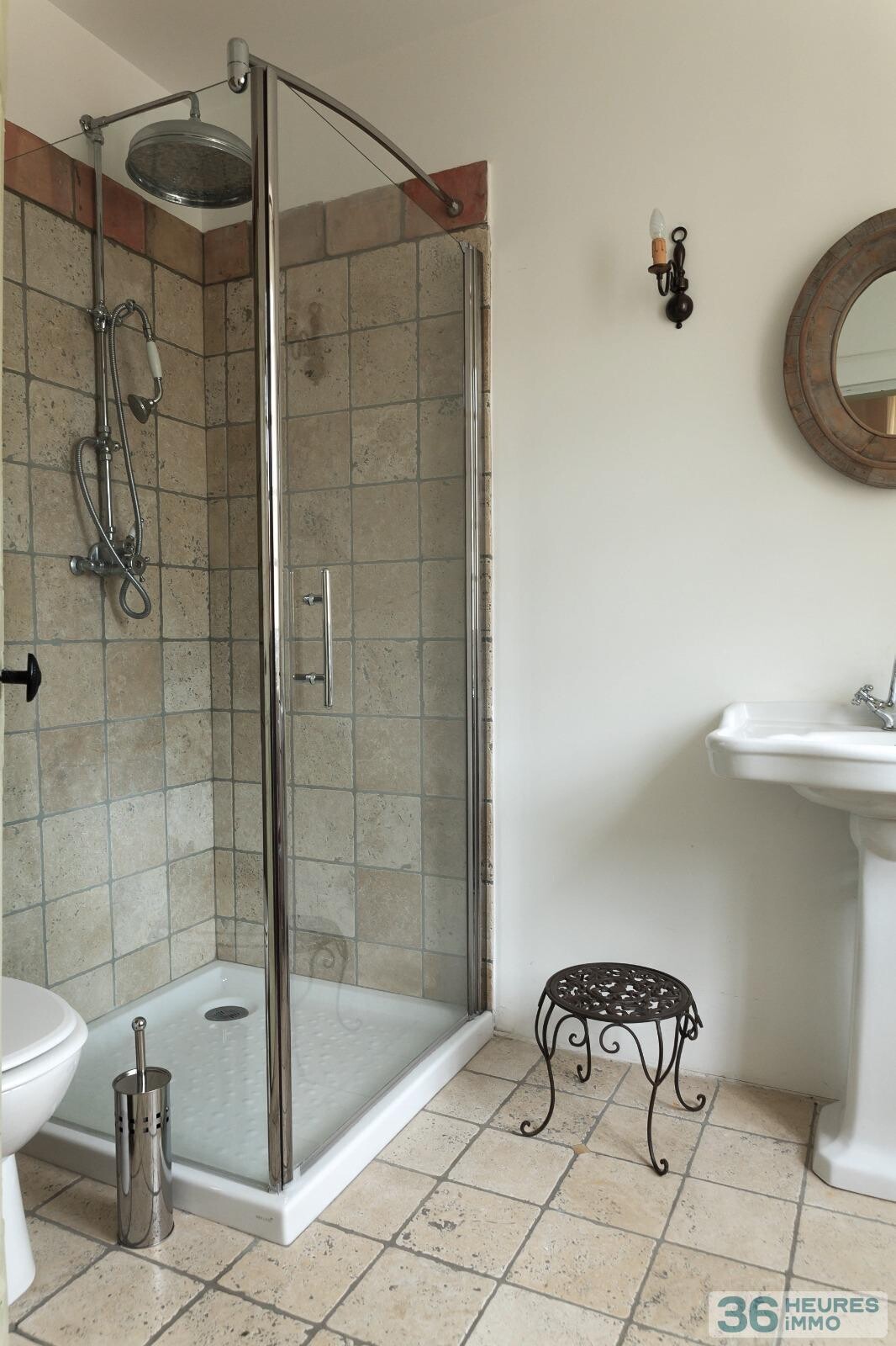 Hôtel particulier au coeur de la citée médiévale de Joyeuse (07)