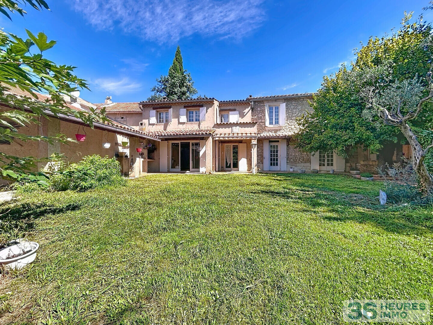 Maison de 157 m2 et dépendances - Proche centre Cavaillon