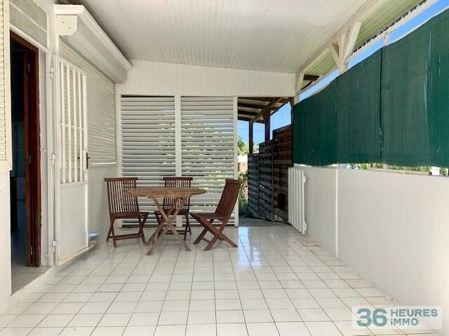 Villa à Petit-Bourg