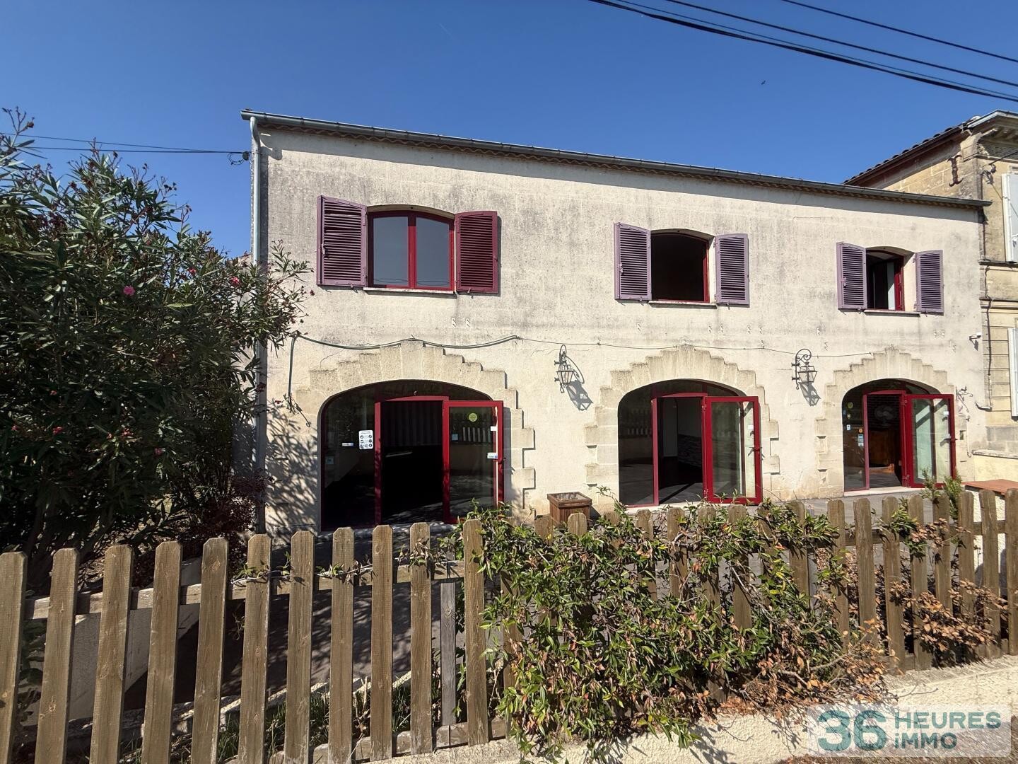 immeuble avec local commercial et appartement