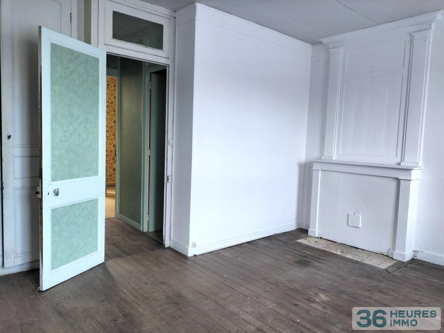 Ancien presbytère sur Beaumont Hague à RENOVER