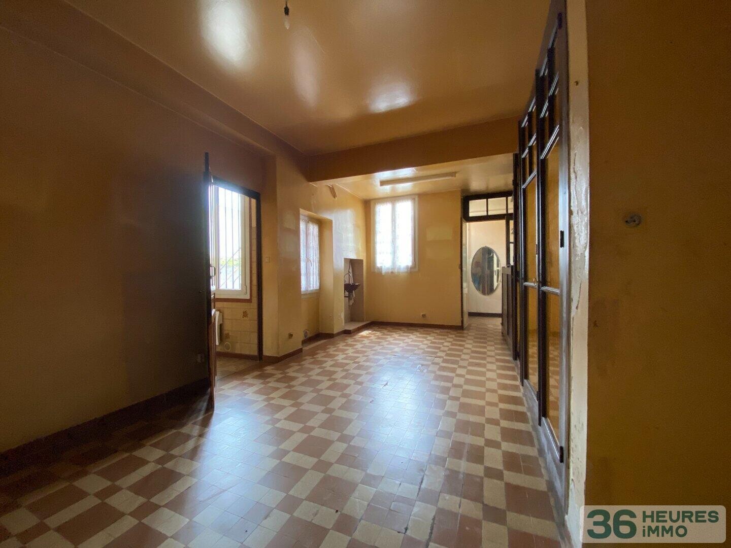 NAY - A 2 pas du centre ville