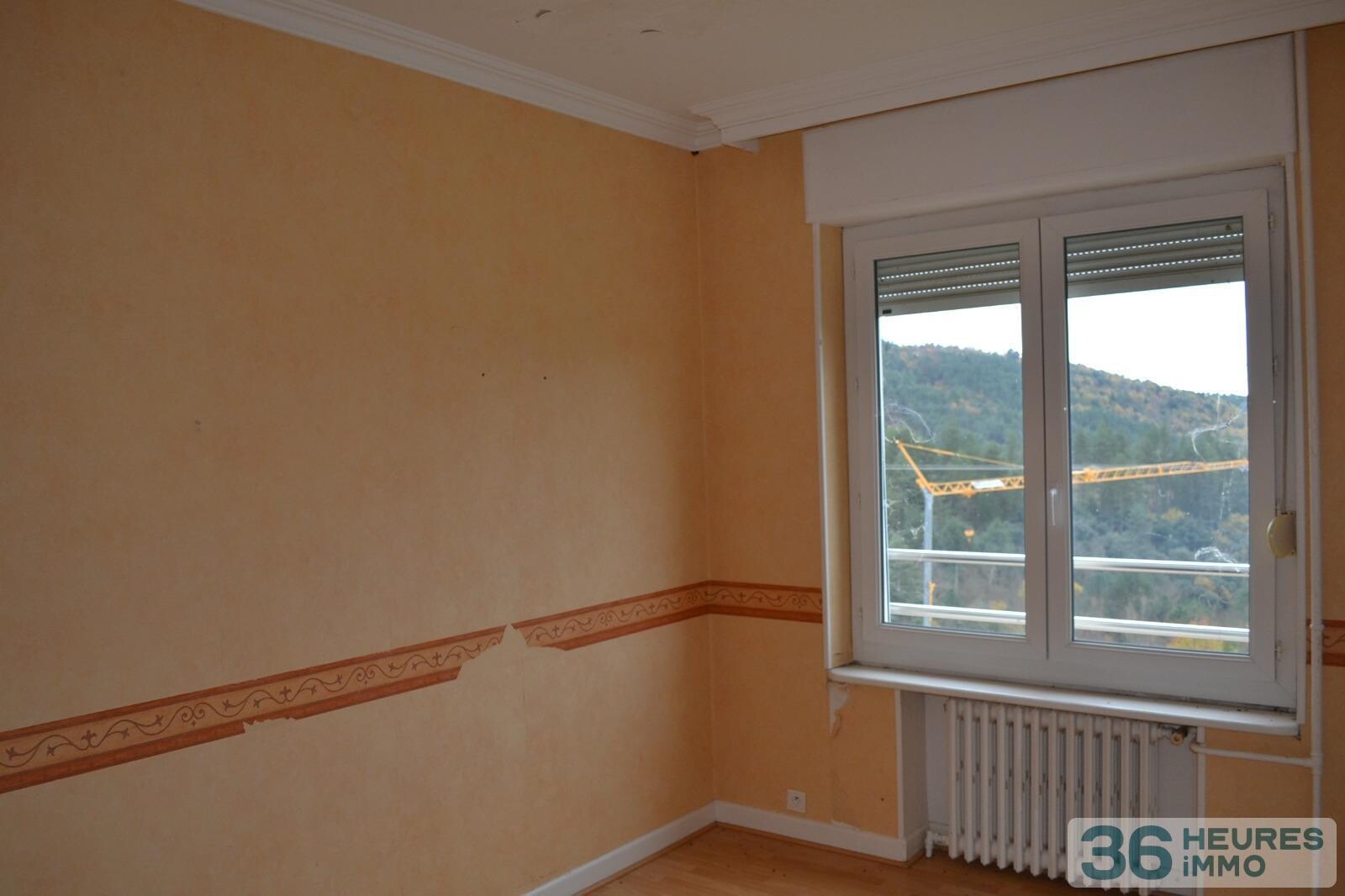 Maison individuelle avec terrain attenant