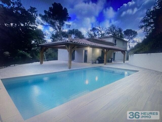 VILLA A ACHEVER