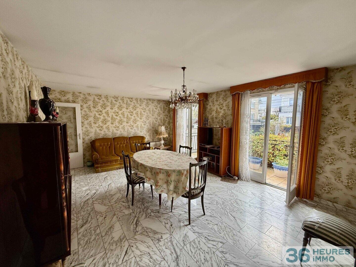 Maison 3 pièces de 83,56 m² + combles non aménagés de 80m² + sous-sol total de 67 m²