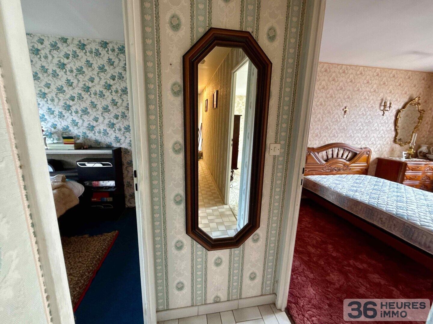 Maison 3 pièces de 83,56 m² + combles non aménagés de 80m² + sous-sol total de 67 m²