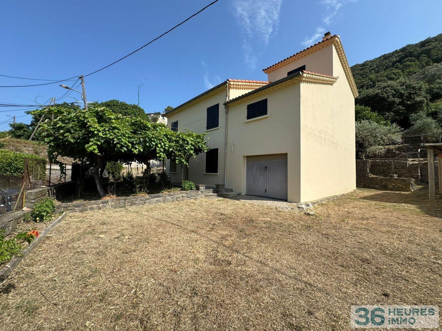 Maison Familiale T6, de 152 m² sur 1 865 m² – Vue dominante et Sud