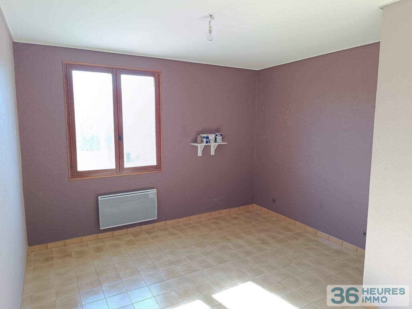 Maison Familiale T6, de 152 m² sur 1 865 m² – Vue dominante et Sud