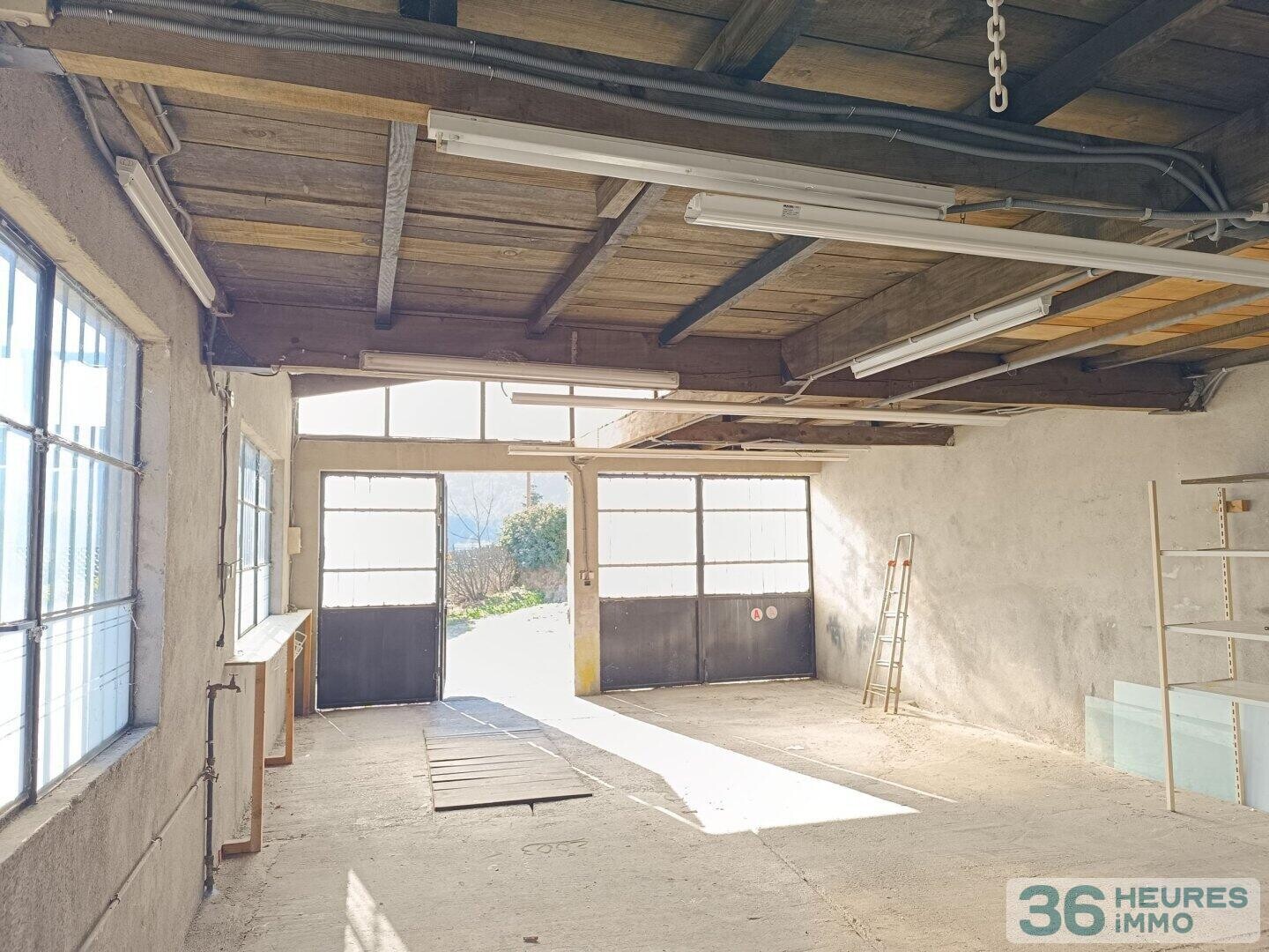 Maison Familiale T6, de 152 m² sur 1 865 m² – Vue dominante et Sud