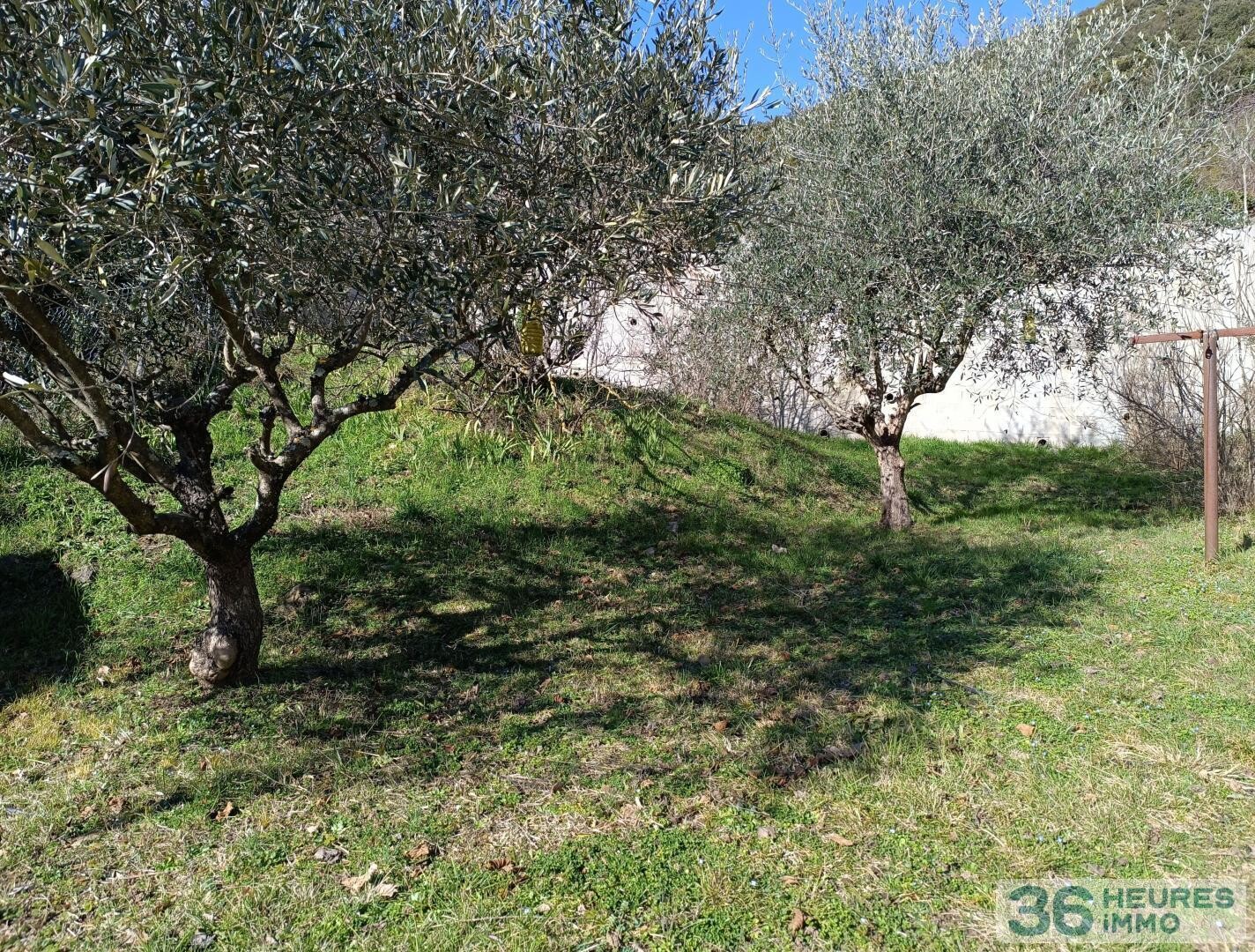 Maison Familiale T6, de 152 m² sur 1 865 m² – Vue dominante et Sud