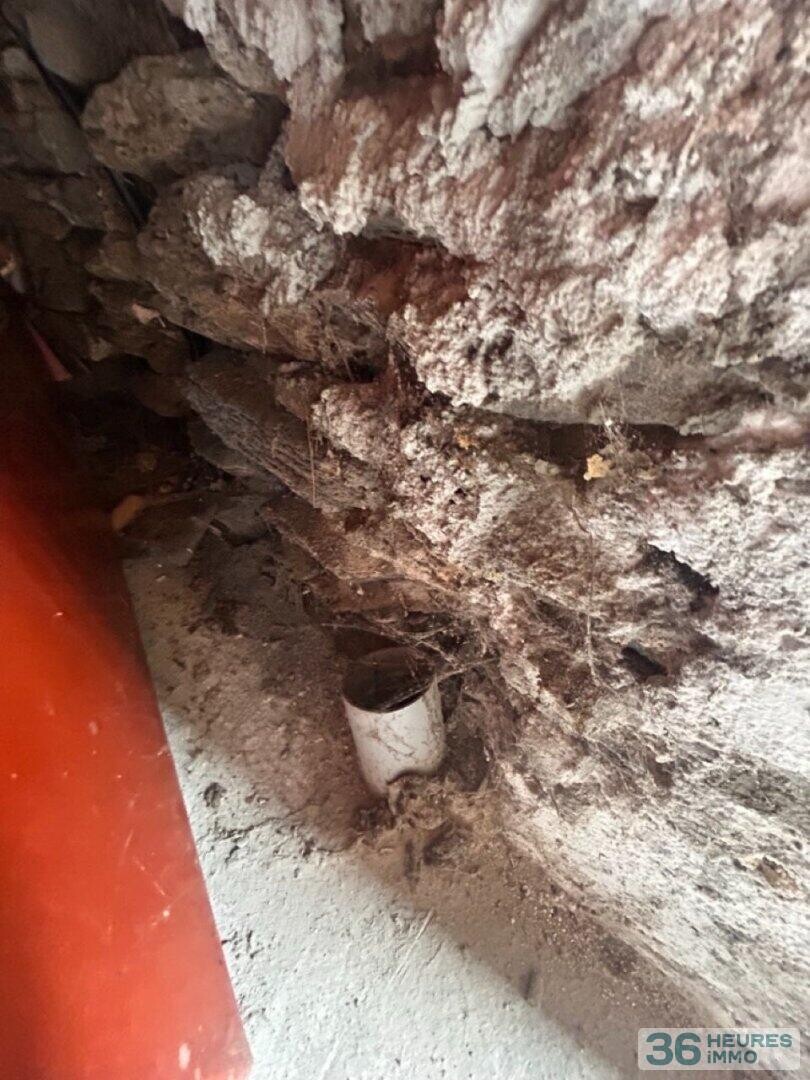 Maison avec garage au RDC et à l'étage appart de 94m2 à créer sur 2 niveaux