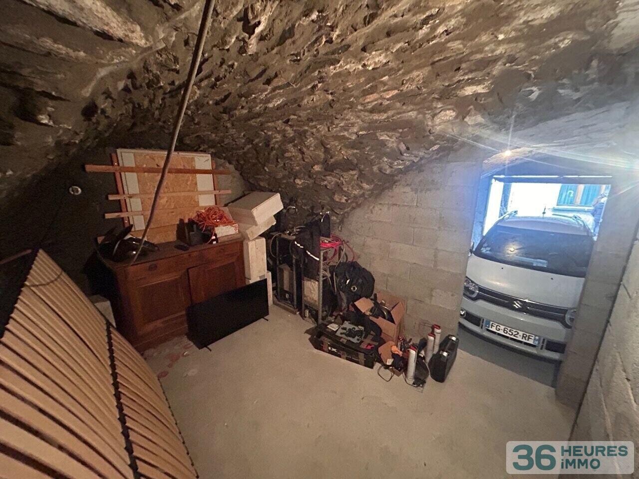 Maison avec garage au RDC et à l'étage appart de 94m2 à créer sur 2 niveaux