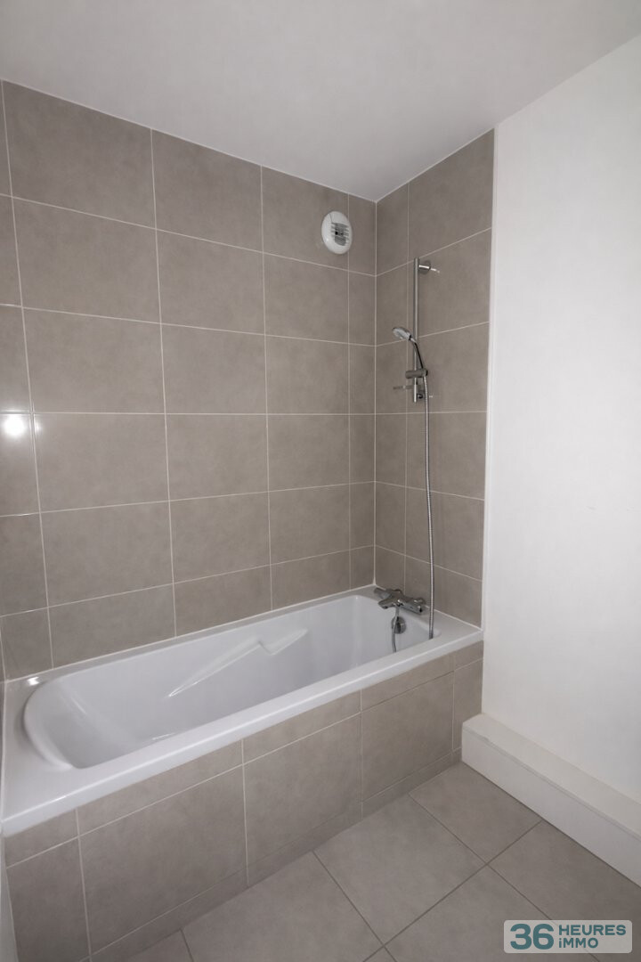 Appartement Lumineux 77m² - 3 Chambres - Terrasse - 2 parkings souterrains privatifs