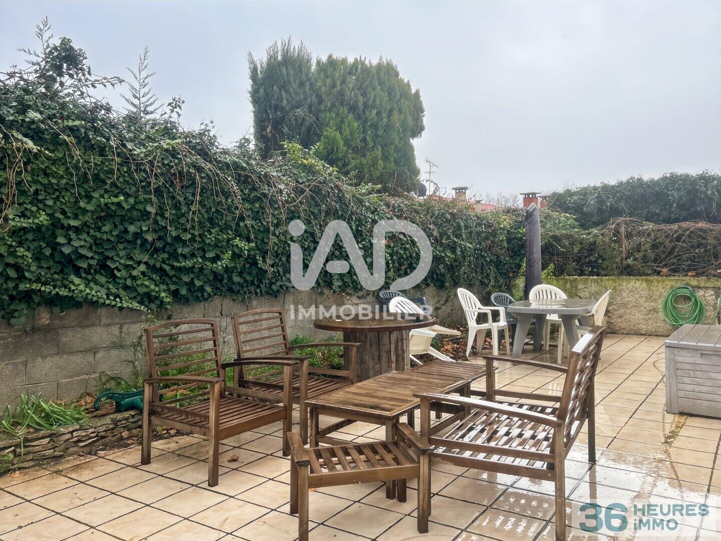 Nîmes - Maison de 5 Pièces avec Piscine, Jardin et Garage quartier Mas de Possac