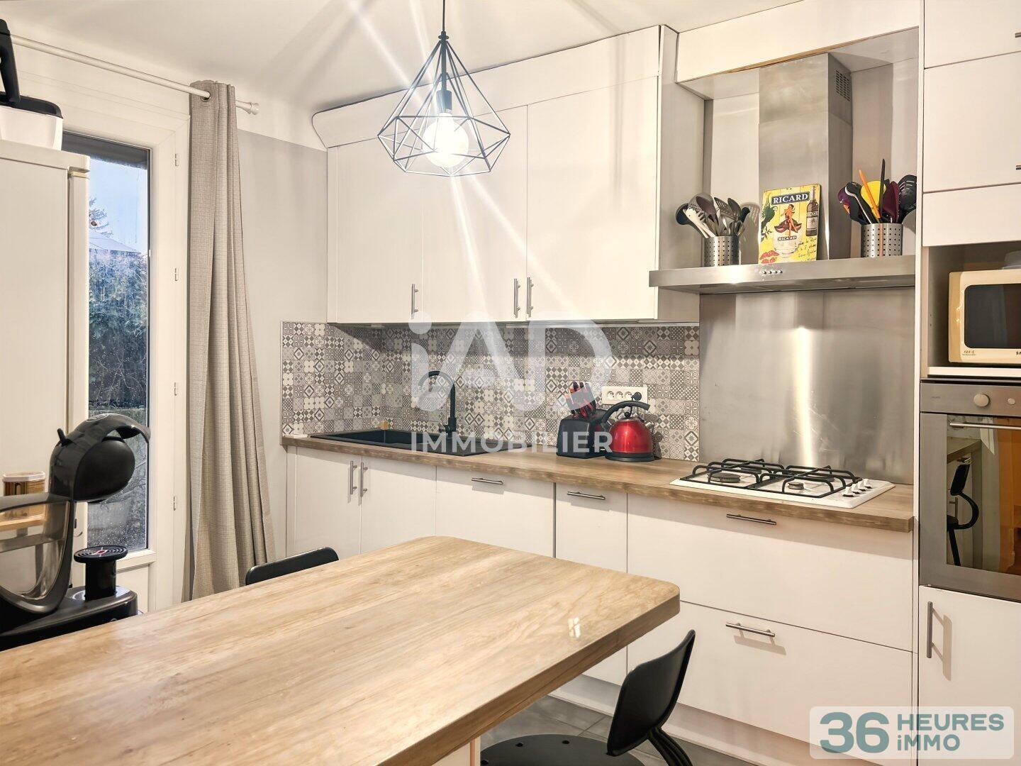 Nîmes - Maison de 5 Pièces avec Piscine, Jardin et Garage quartier Mas de Possac