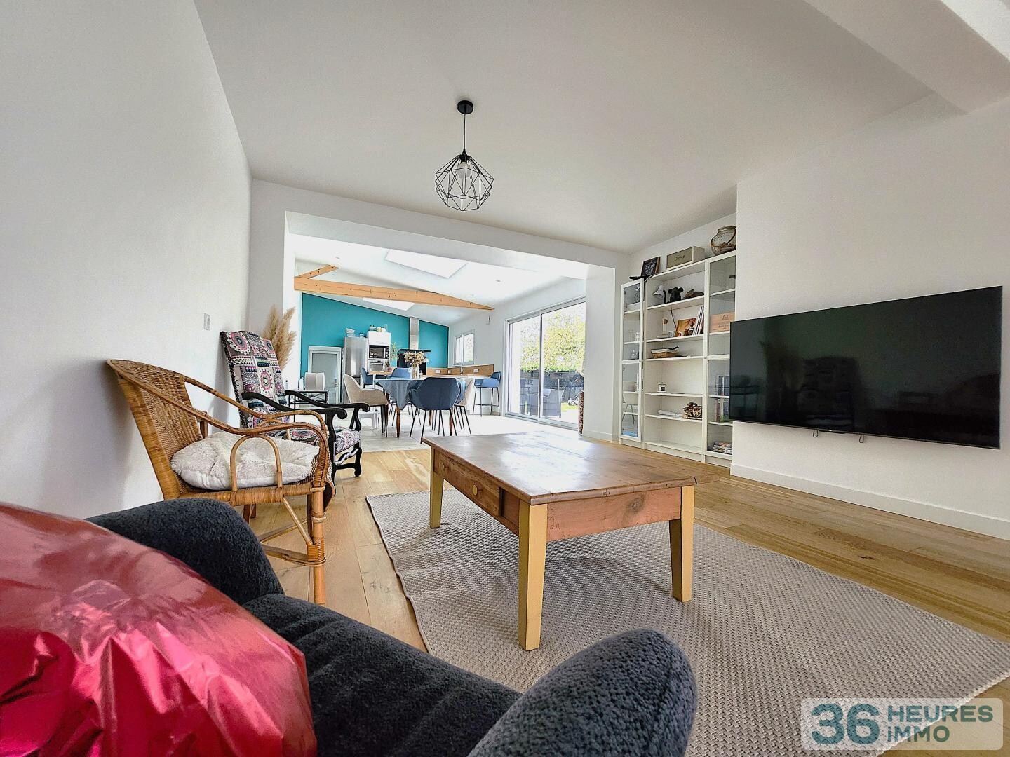 Maison 4 ch et 1 bureau - Bourg du Loroux Bottereau