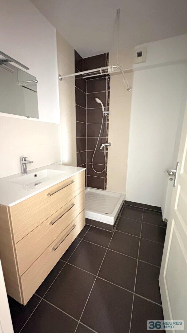 Appartement T4 lumineux EuroNantes + ascenseur + garage