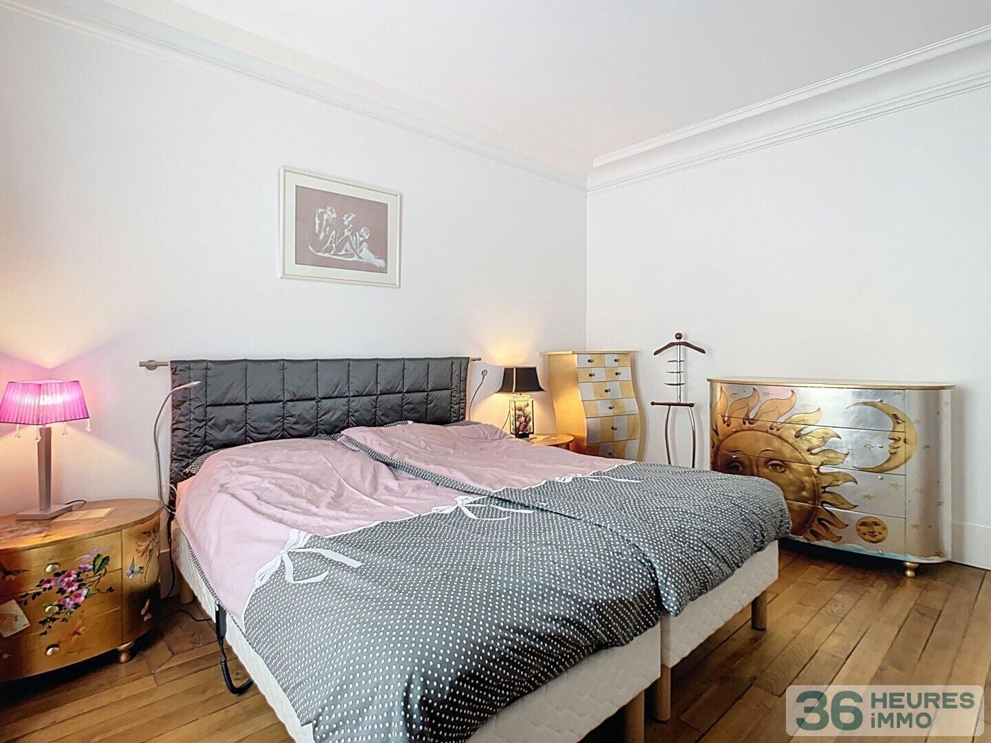 Duplex unique au cœur de Paris