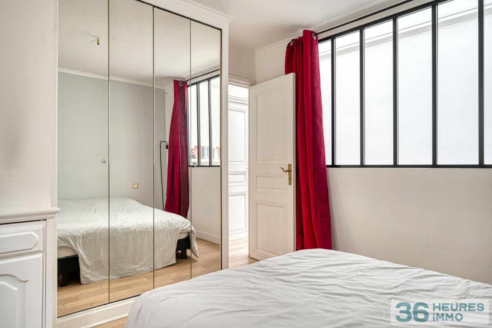  Quartier Martyrs / Cadet – Duplex esprit maison- 2 suites - Patio / Terrasse