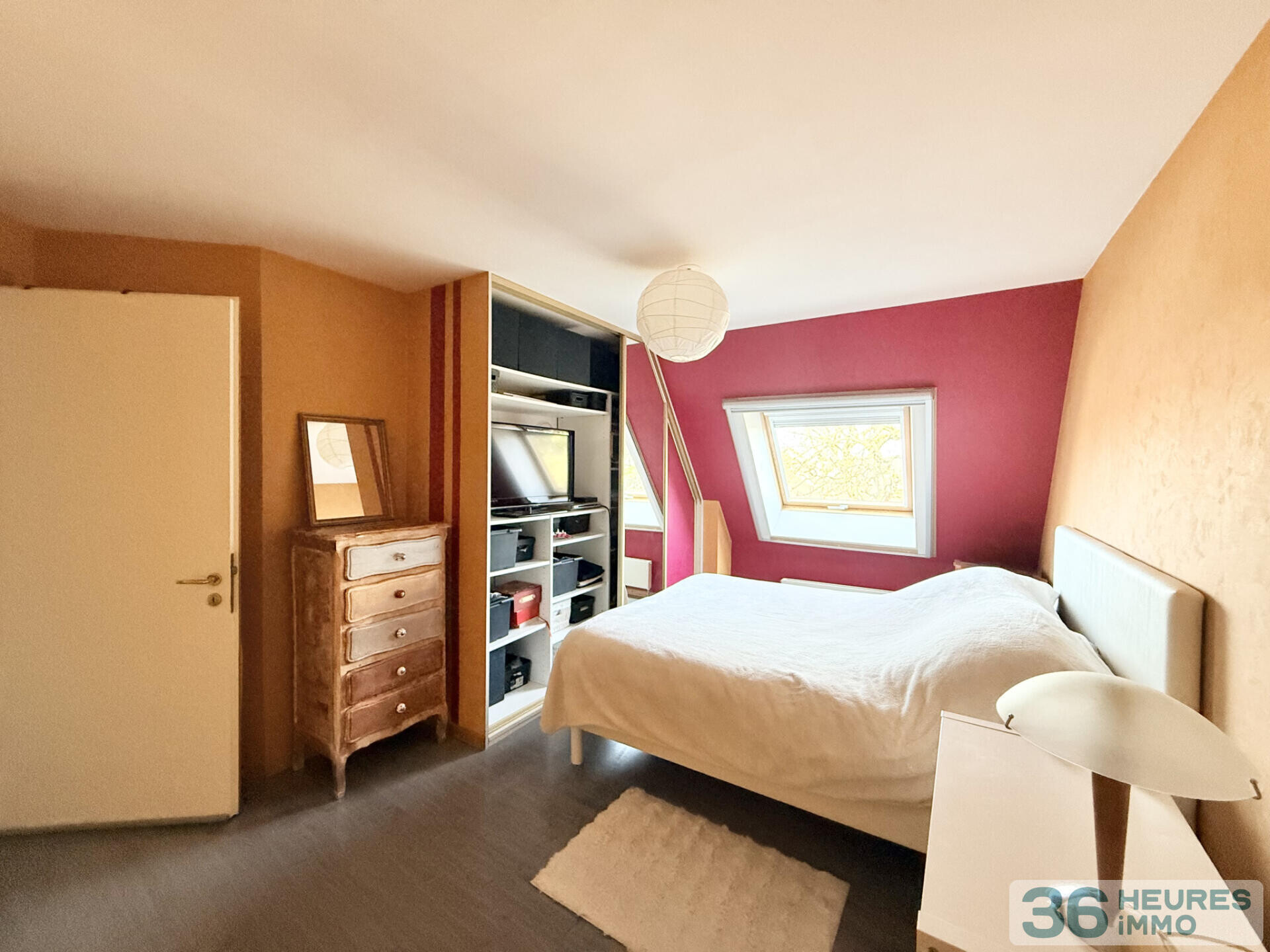 Comme une maison à Niederhausbergen ? 4 pièces lumineux avec terrasse, garage et vue dégagée.