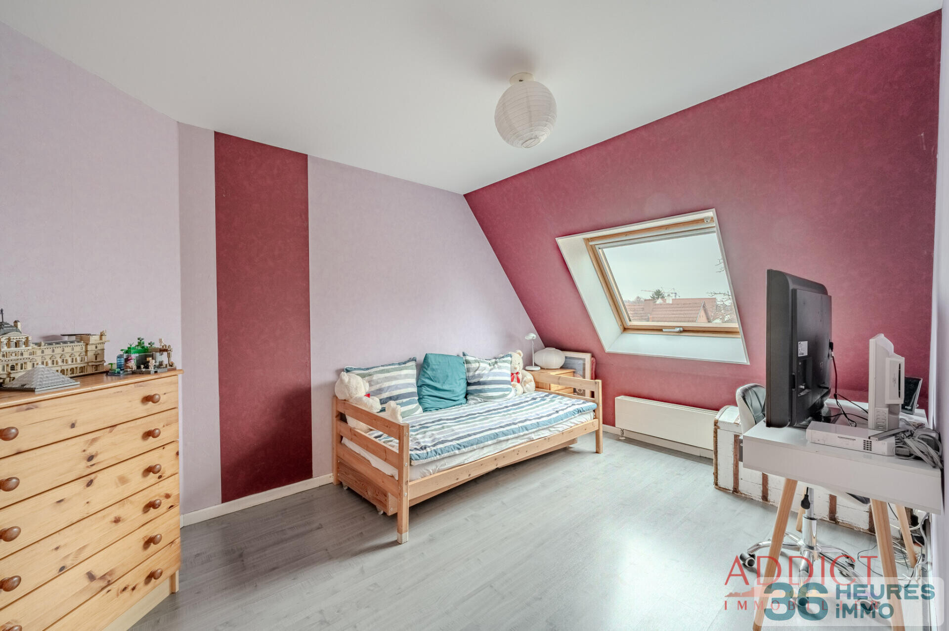 Comme une maison à Niederhausbergen ? 4 pièces lumineux avec terrasse, garage et vue dégagée.