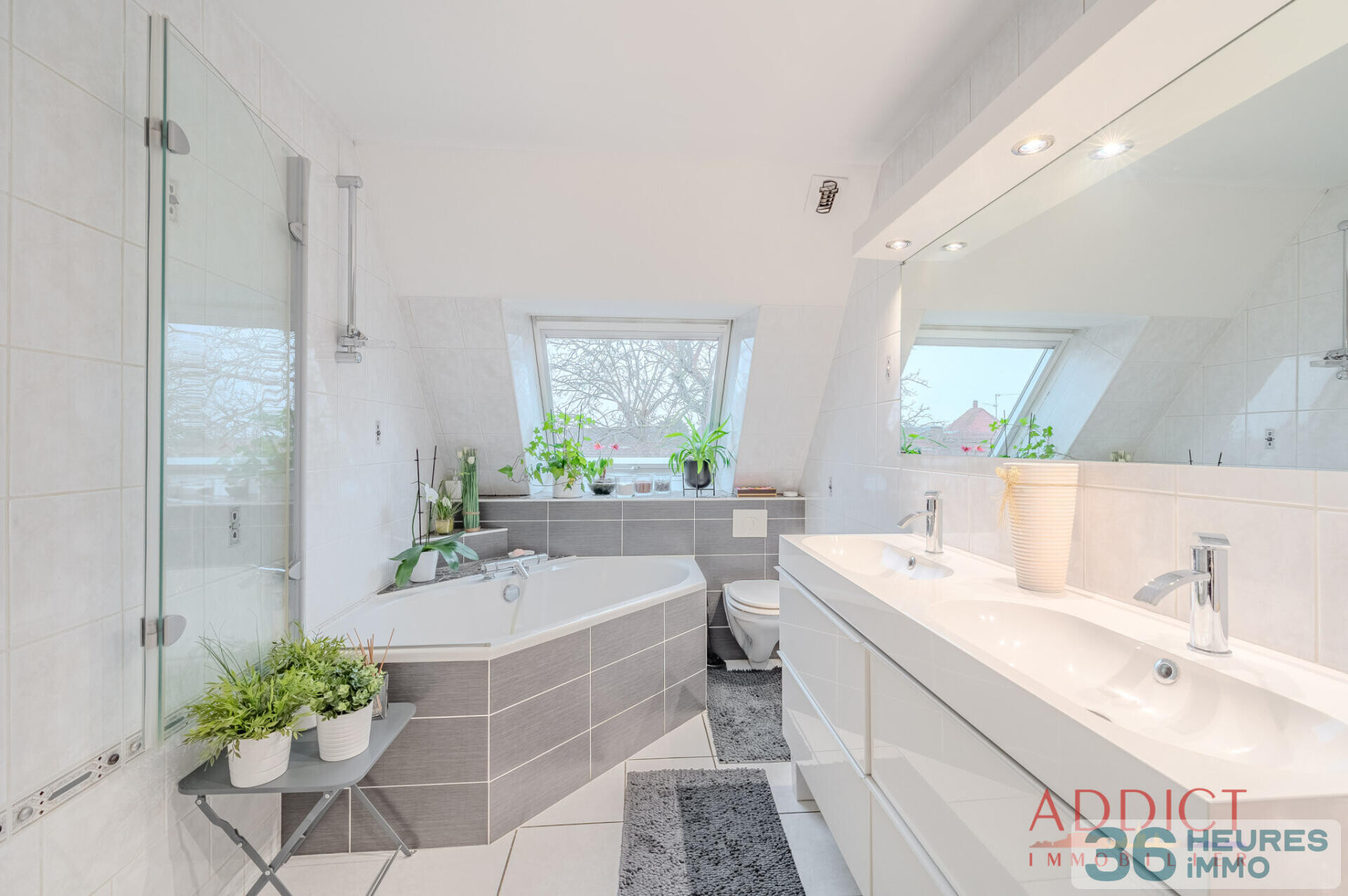 Comme une maison à Niederhausbergen ? 4 pièces lumineux avec terrasse, garage et vue dégagée.