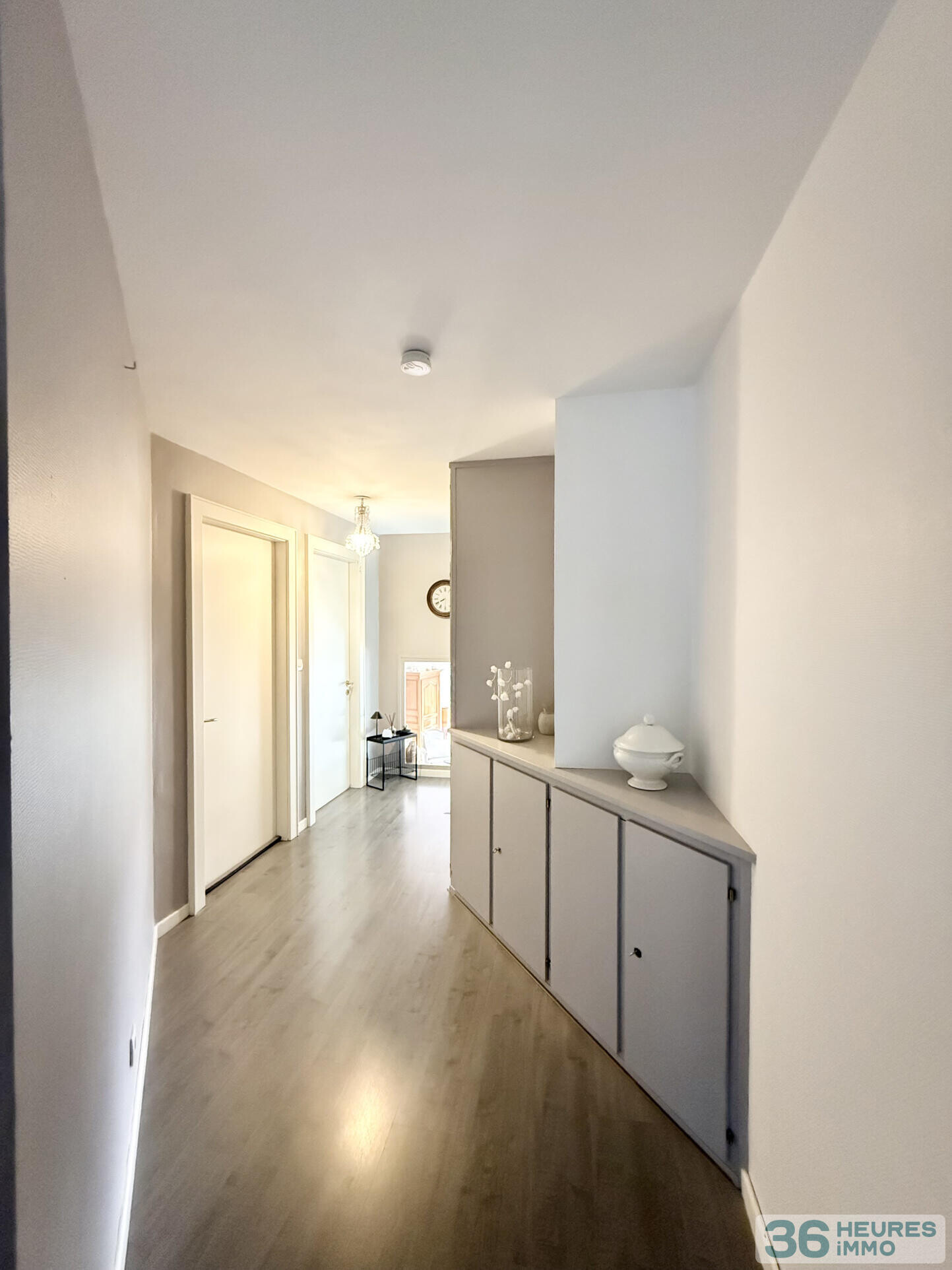 Comme une maison à Niederhausbergen ? 4 pièces lumineux avec terrasse, garage et vue dégagée.