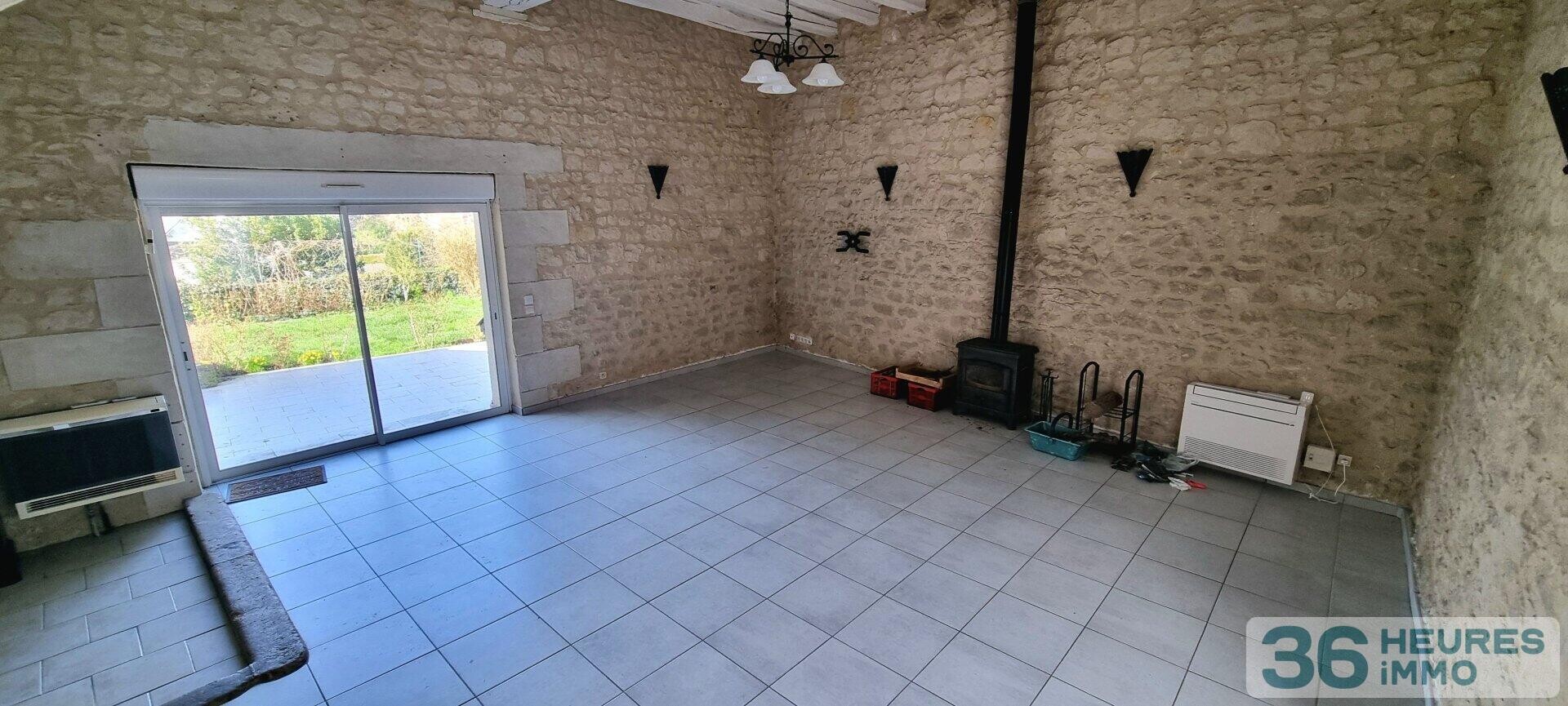 Maison de ville familiale en plein cœur de Ste Maure de Touraine