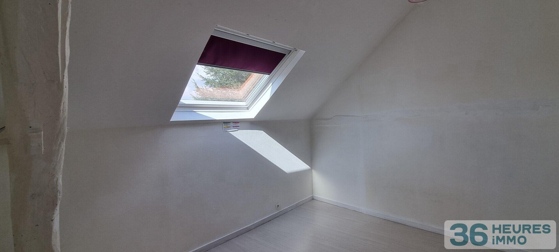 Maison de ville familiale en plein cœur de Ste Maure de Touraine