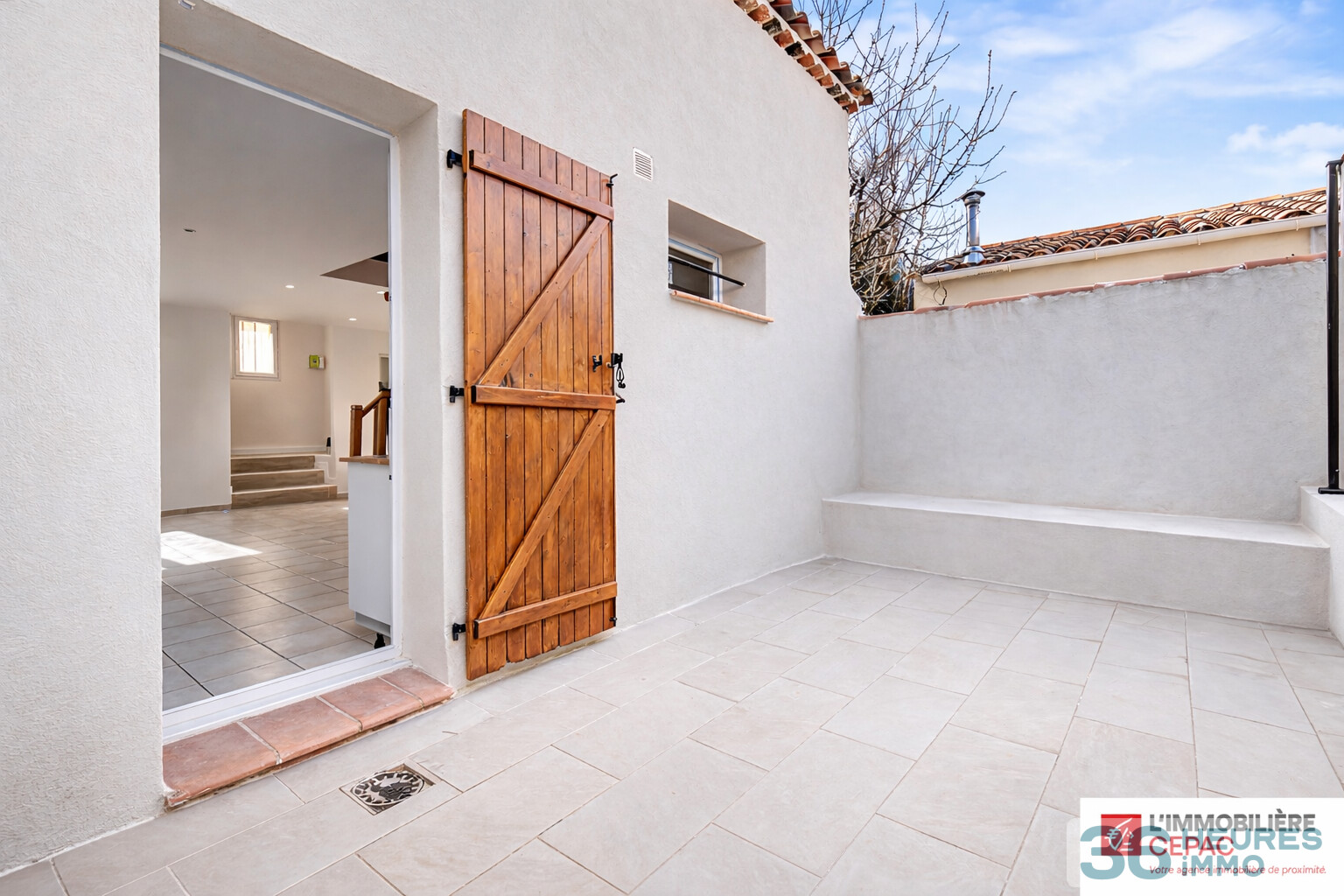 Peynier   Maison de village rénovée avec terrasse