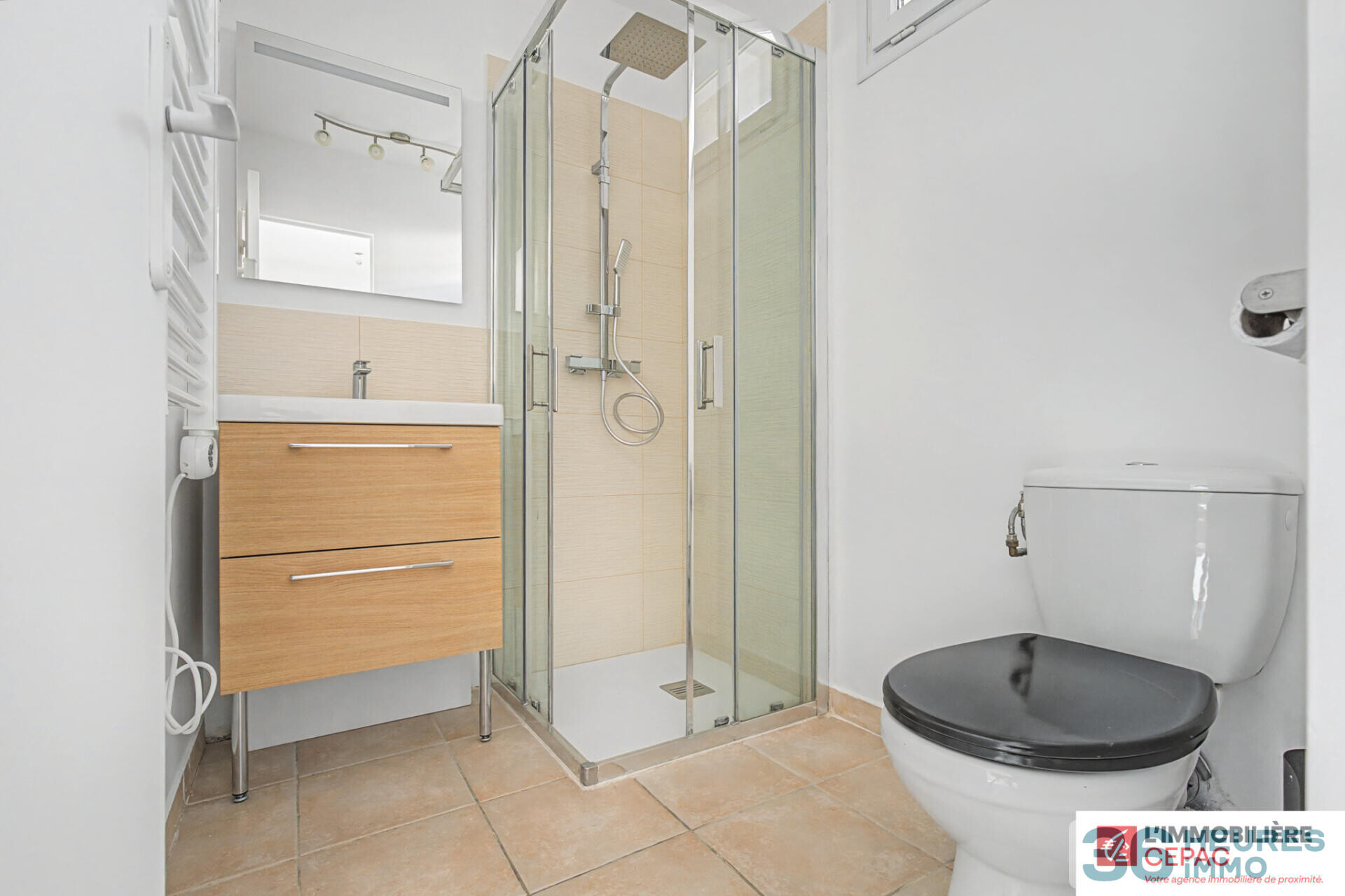 Peynier   Maison de village rénovée avec terrasse