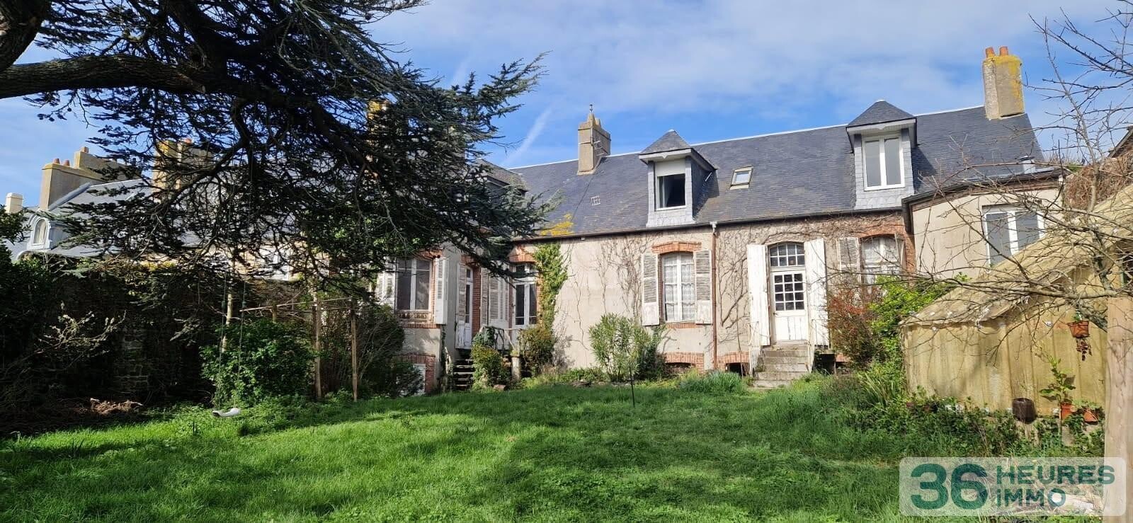 MAISON AVEC JARDIN SUR LE ROC A GRANVILLE