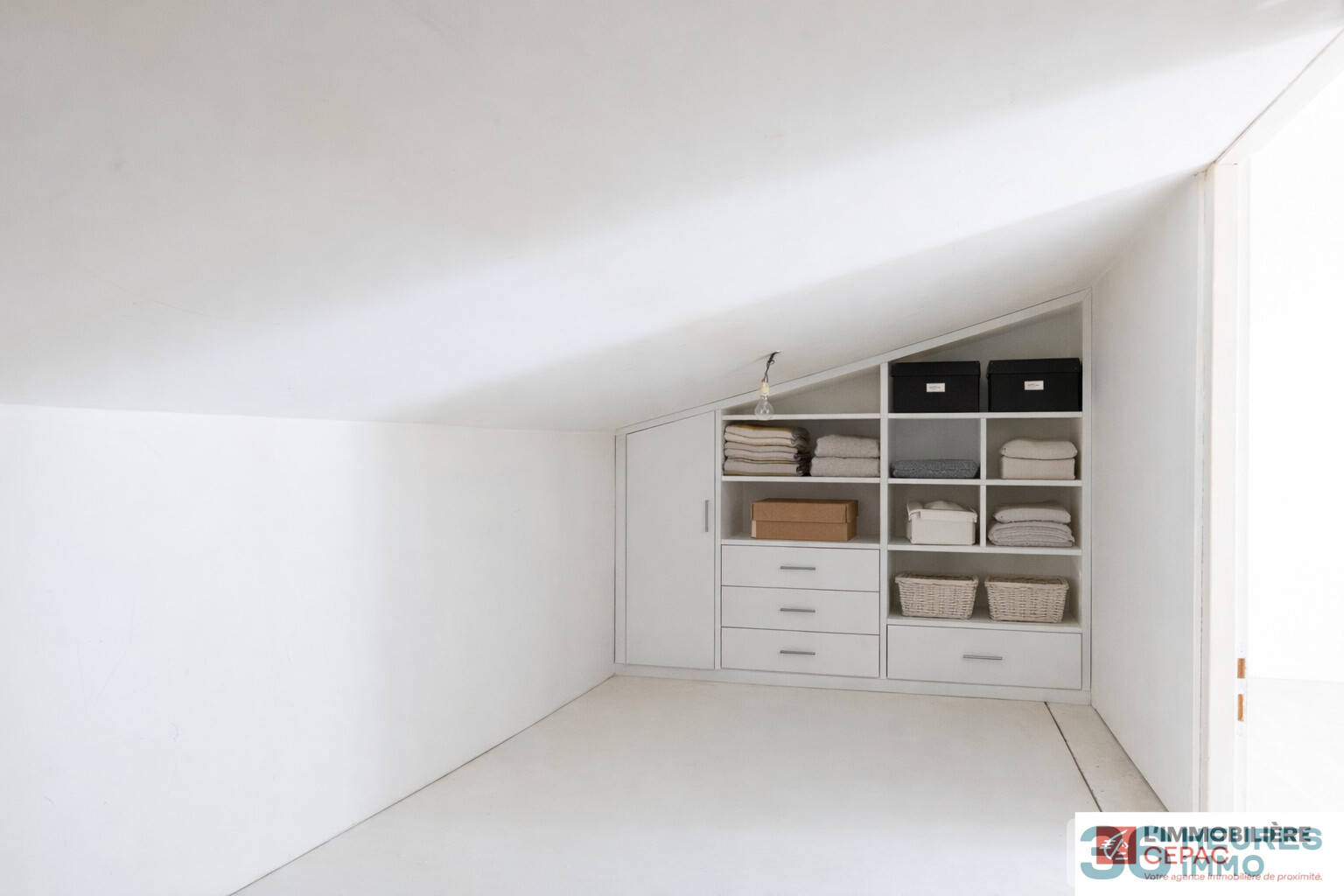 Peynier   Maison de village rénovée avec terrasse