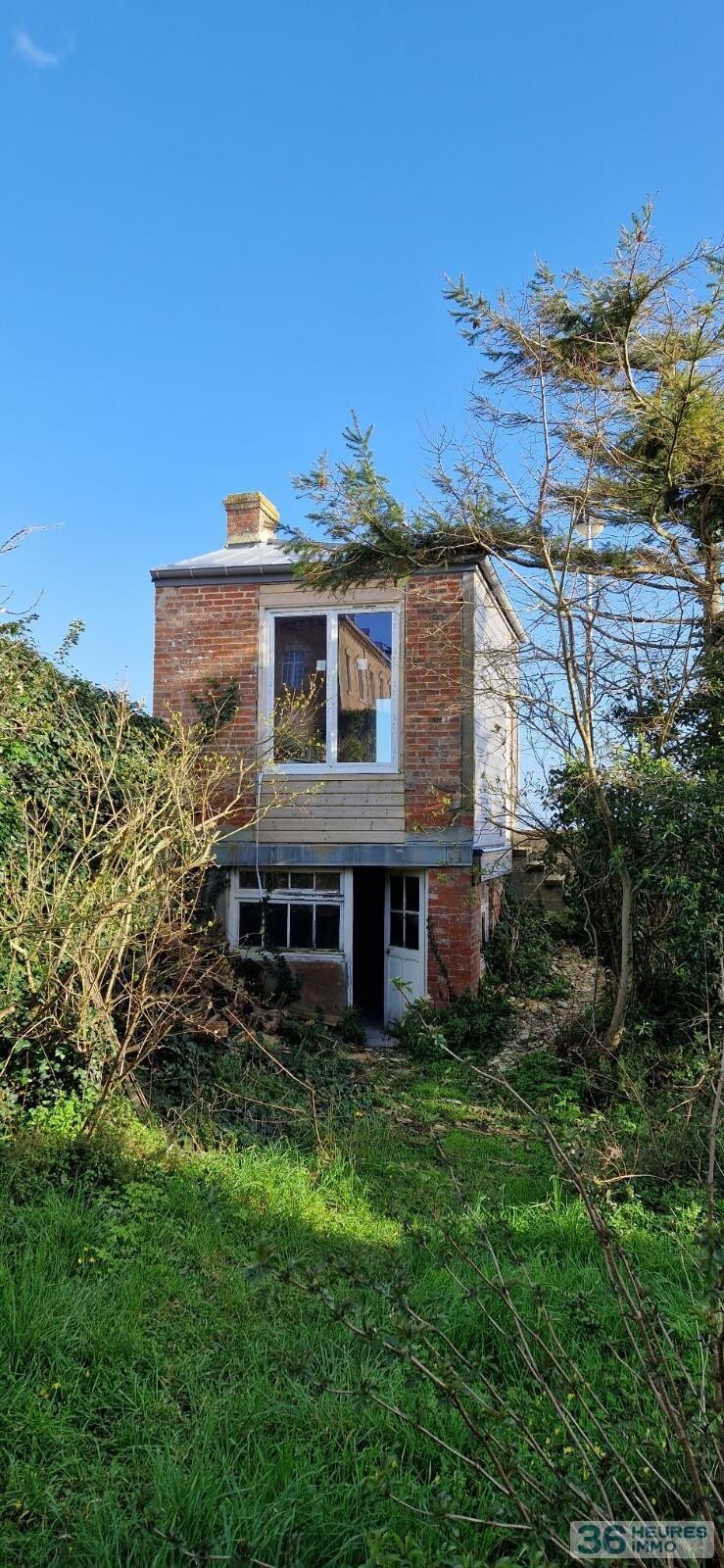 MAISON AVEC JARDIN SUR LE ROC A GRANVILLE