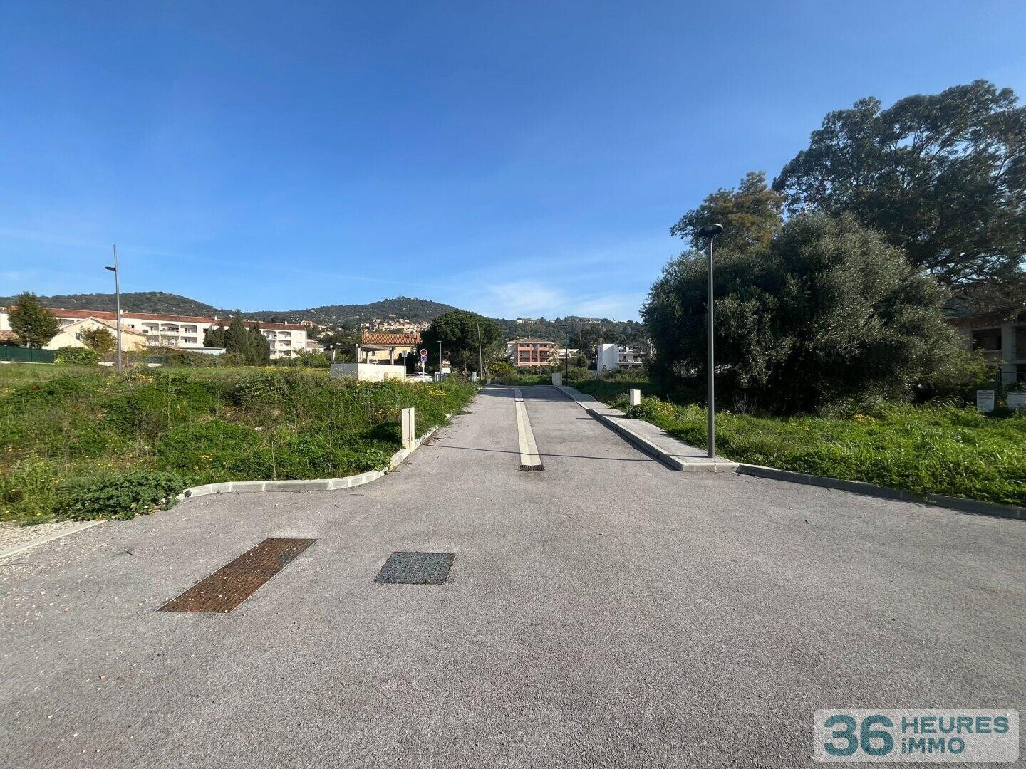 Bormes-les-Mimosas – Terrain à Bâtir viabilisé