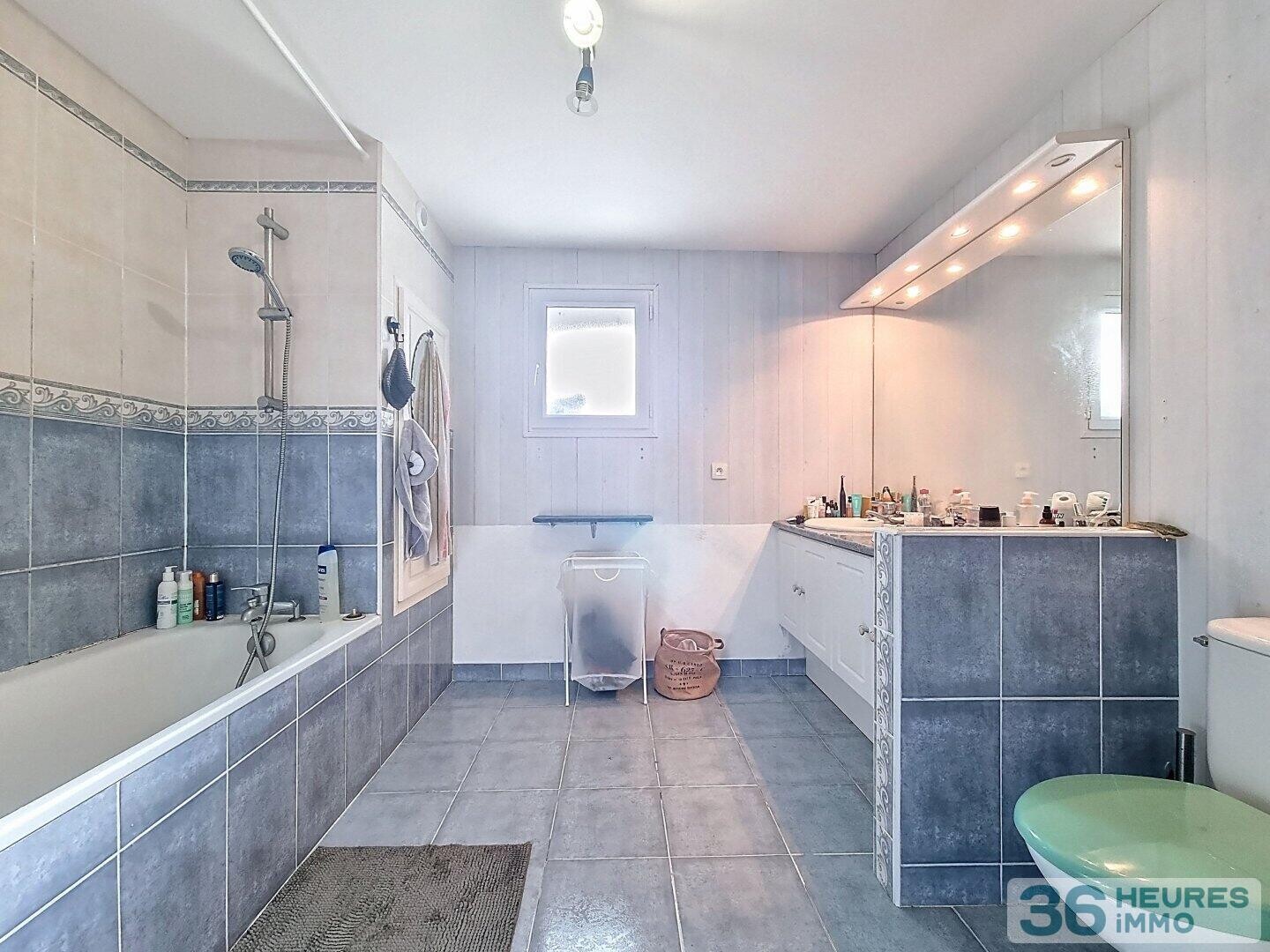 Maison en pierre à réinventer – 5 pièces – 115 m² habitables – Terrain de 1 000 m²