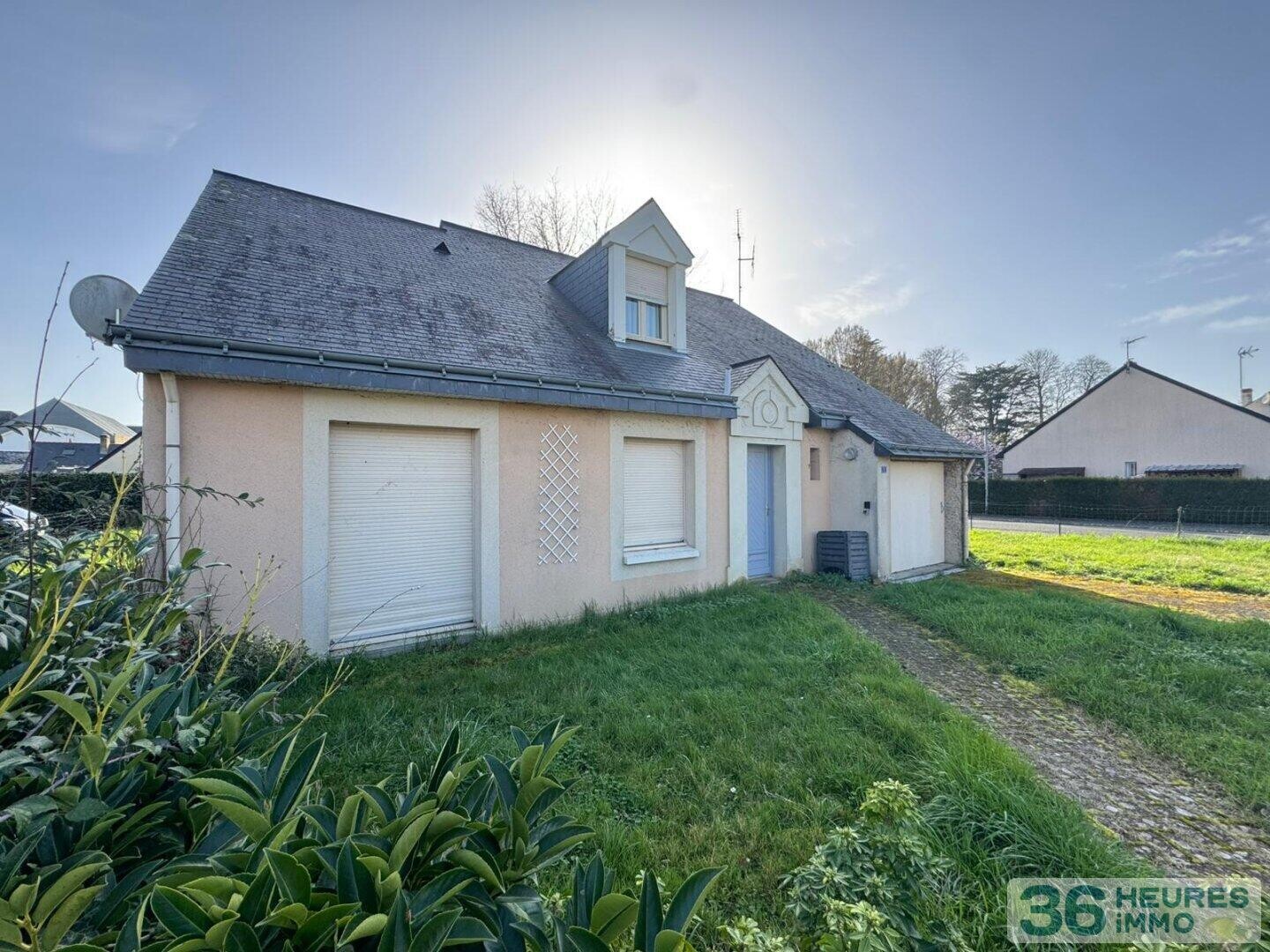 Saint Mathurin sur Loire, maison en plein coeur de bourg!