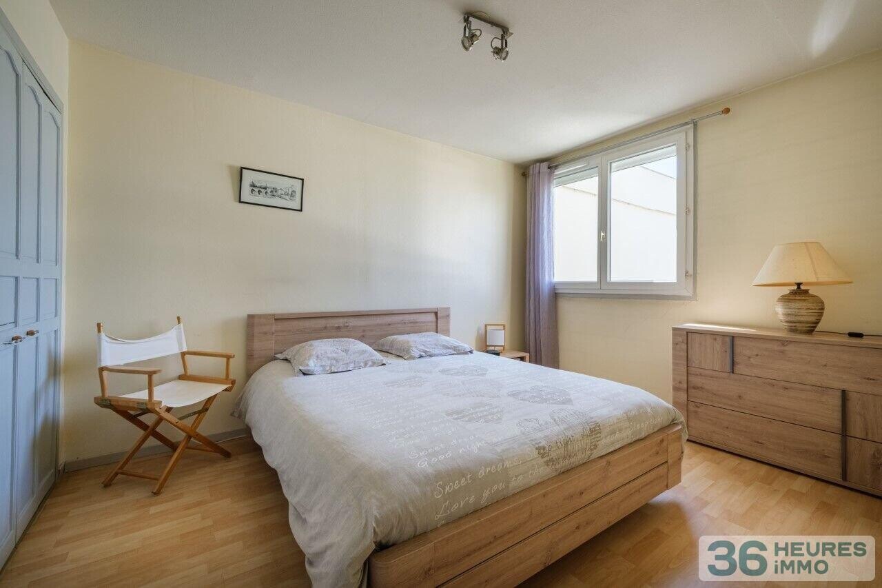 Bordeaux Chartrons - Appartement T6 de 97 m² avec parking et cave