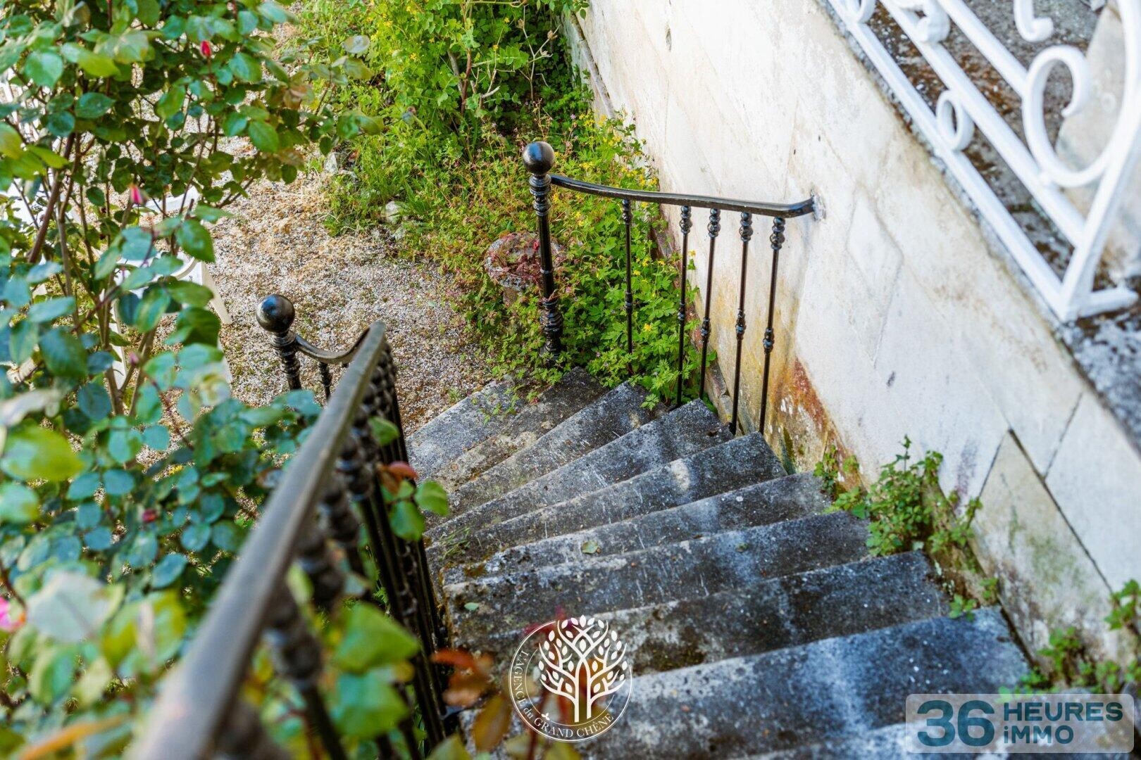 Propriété Bourgeoise et Authentique proche de La Rochelle