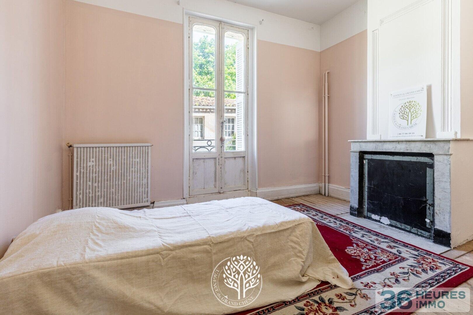 Propriété Bourgeoise et Authentique proche de La Rochelle