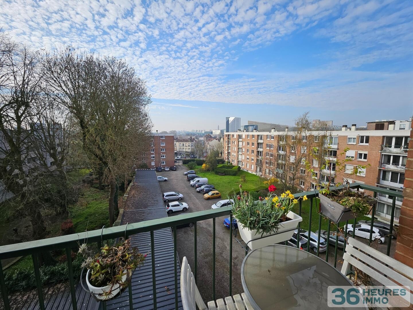 T4 avec Balcon, garage et parking