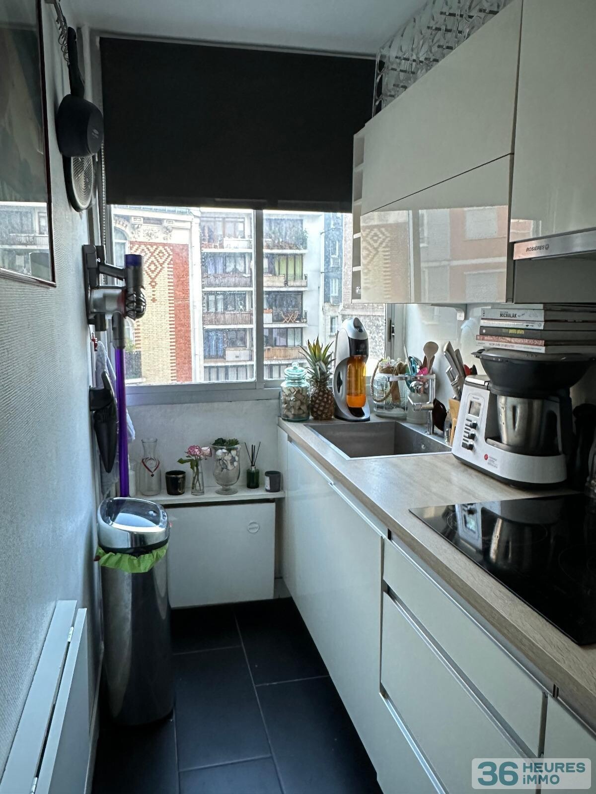 Appartement à Paris 18e Arrondissement — vignette 9