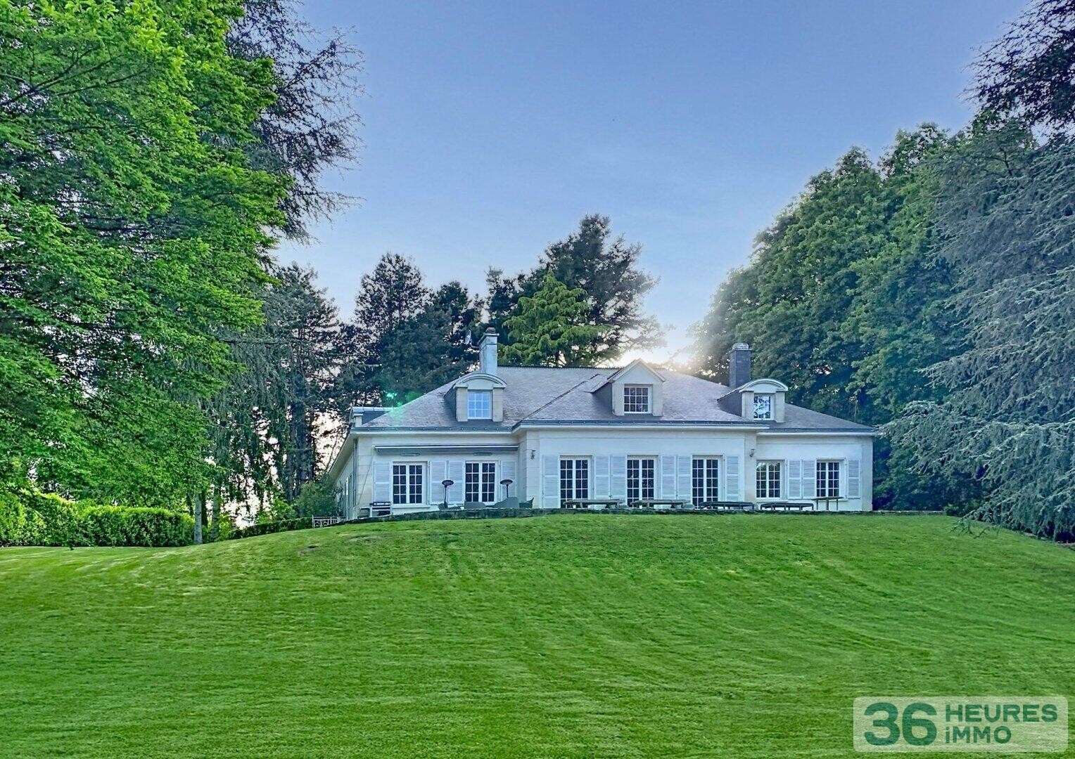 FACE ERDRE, grande maison familiale avec 6 chambres au calme 
