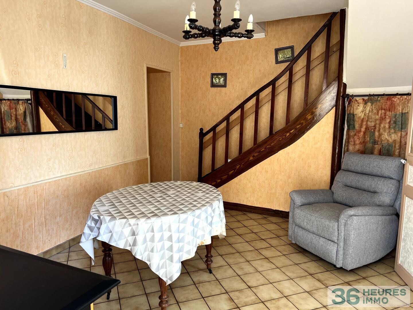 Maisons de village Tuffalun 49700