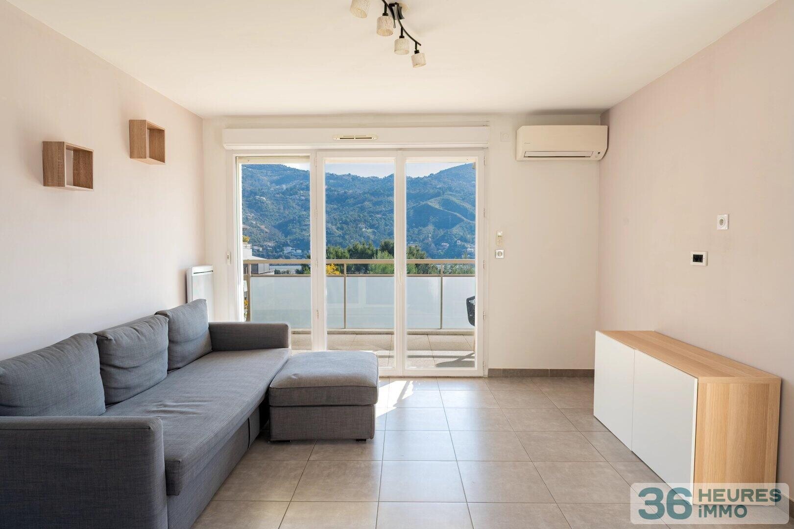 Appartement - Terrasse - Parkings