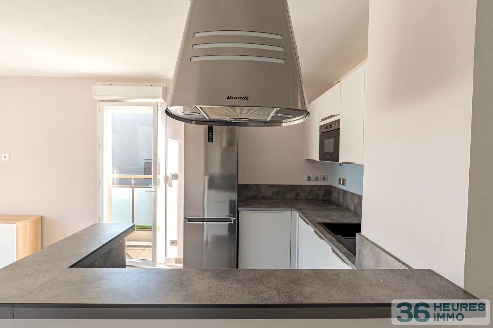 Appartement - Terrasse - Parkings