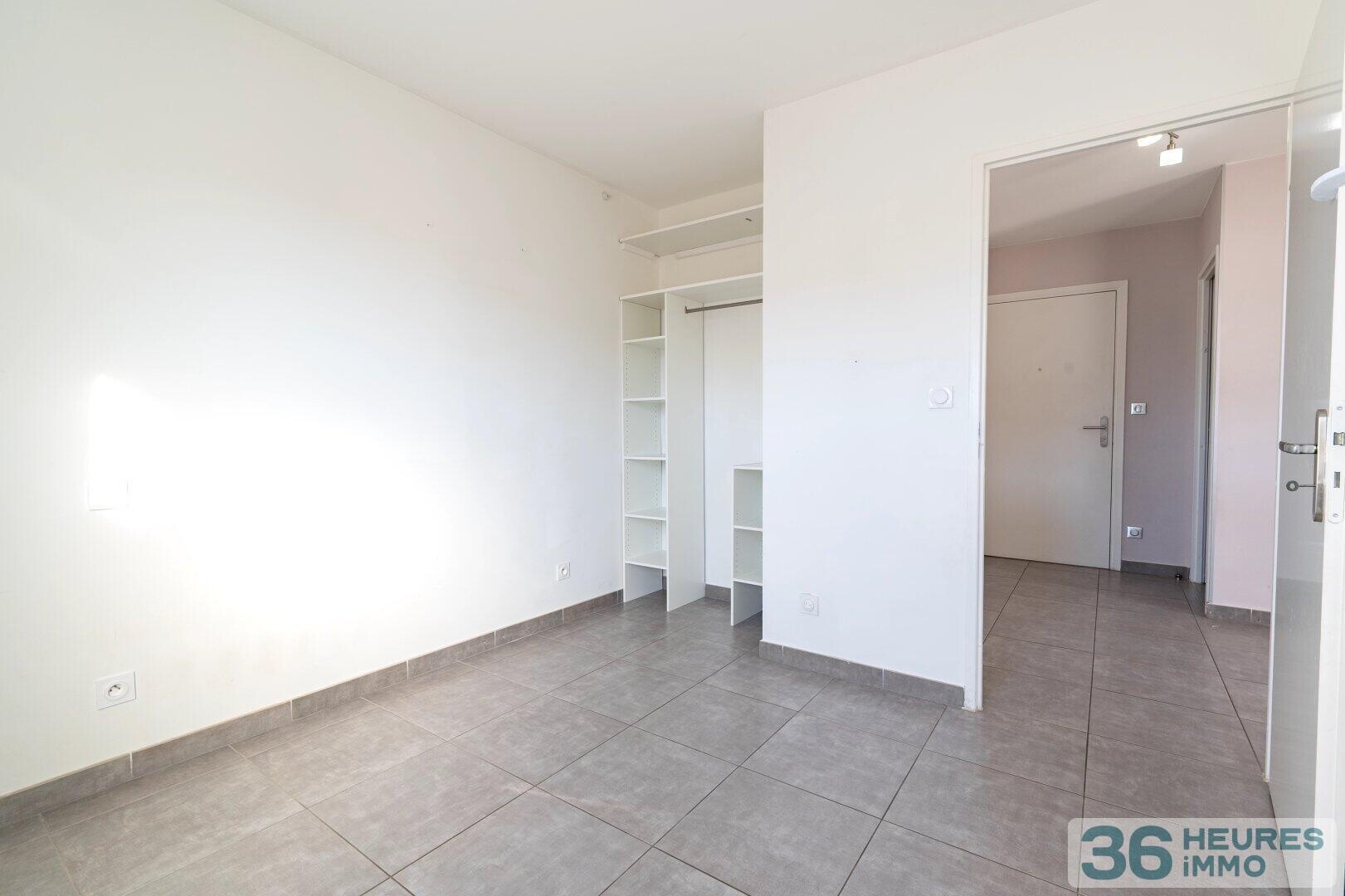 Appartement - Terrasse - Parkings